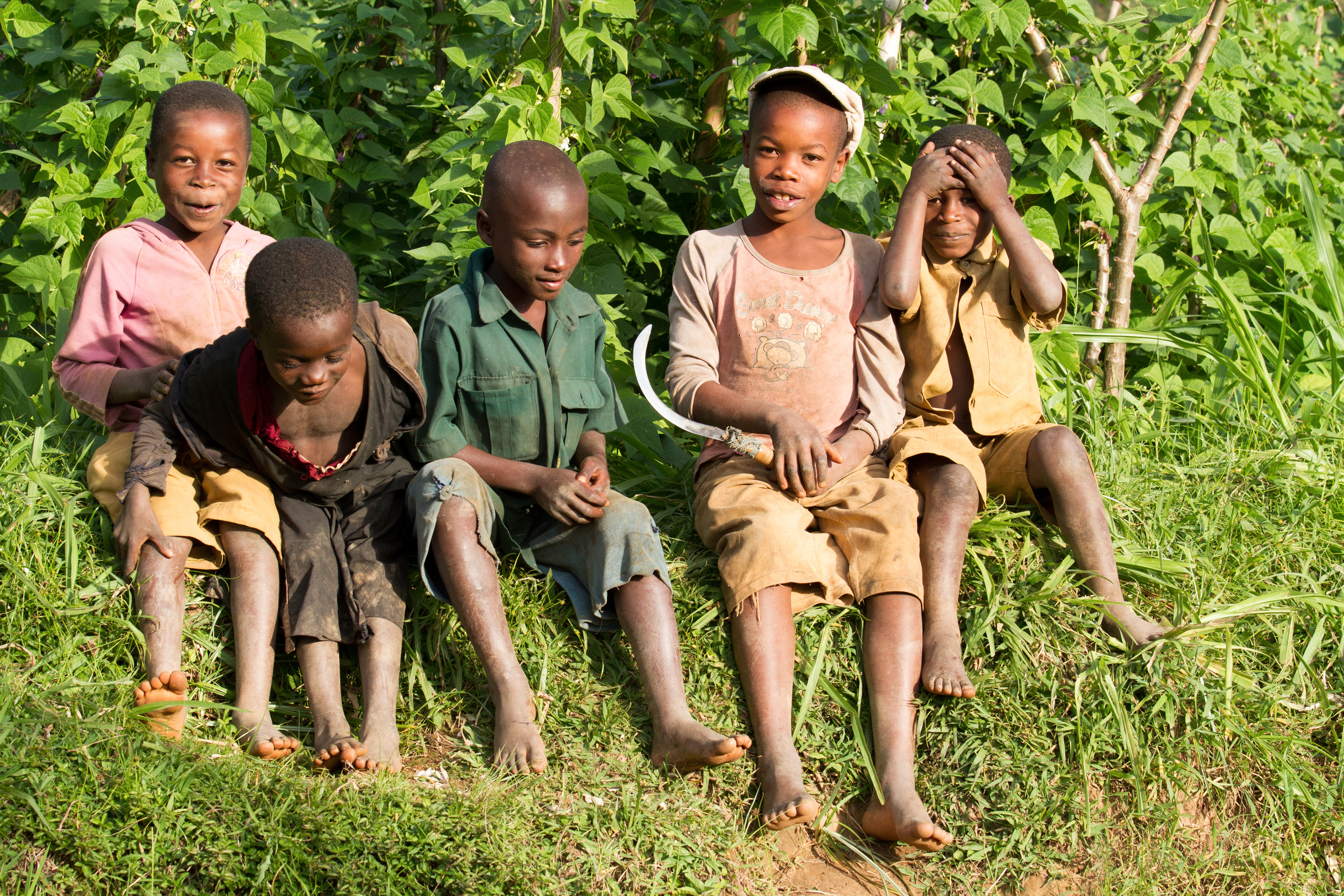 Ruhengeri,,Rwanda-november,4,,2013:unidentified,Children,Play,Outside,In,The,Village